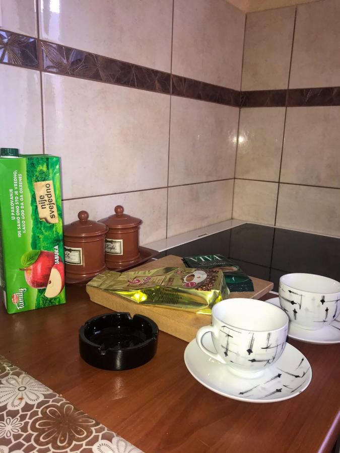 Jovana -- Porodicni Apartmani Igalo Herceg Novi Kültér fotó