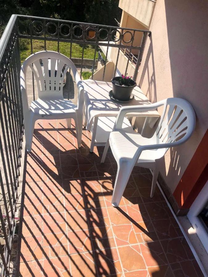 Jovana -- Porodicni Apartmani Igalo Herceg Novi Kültér fotó