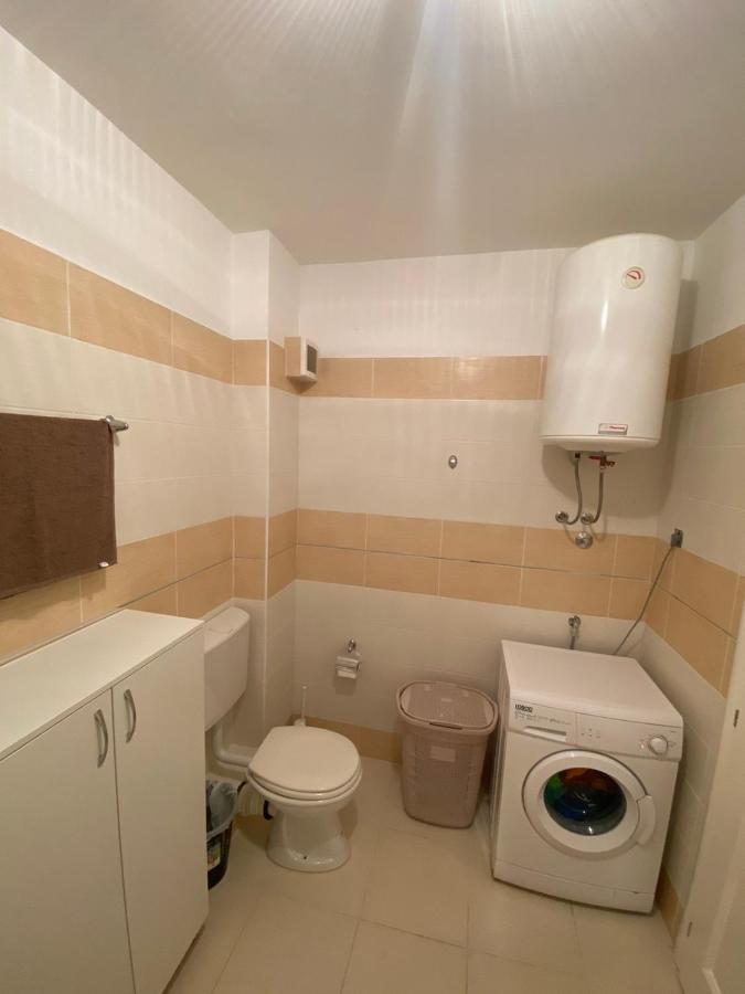 Jovana -- Porodicni Apartmani Igalo Herceg Novi Kültér fotó