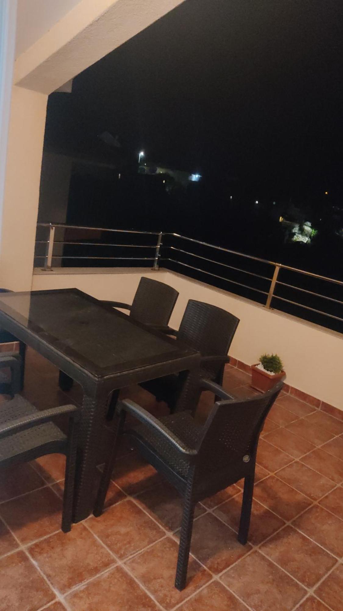 Jovana -- Porodicni Apartmani Igalo Herceg Novi Szoba fotó
